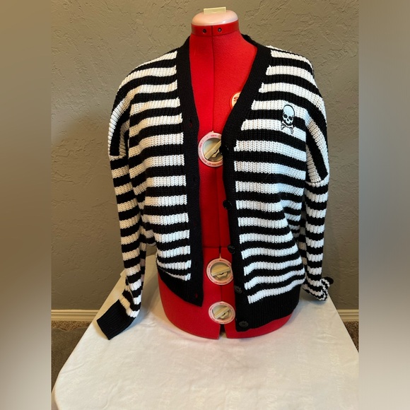 Hot Topic Sweaters - Hot Topic Black and White Striped Cardigan